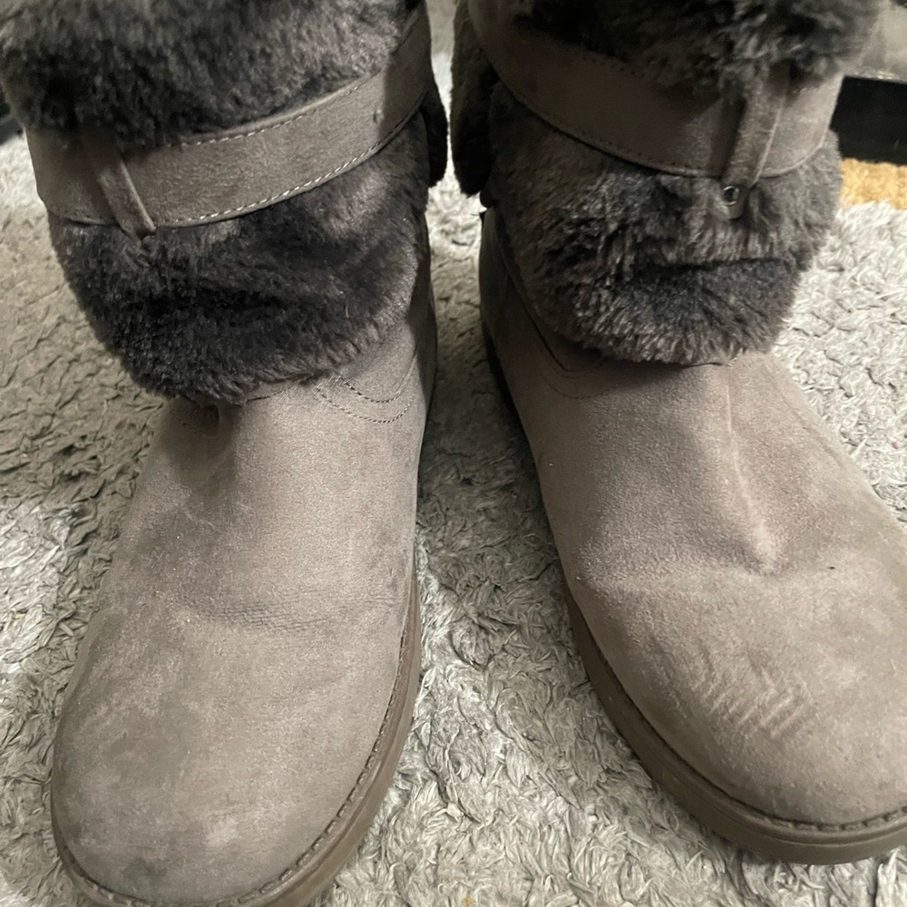 Guess Women's Gray Fur-Lined Boots